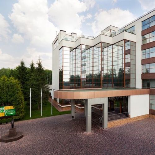 *Отель "Arthurs Spa Hotel by Mercure" / "Артурс СПА отель от Меркюр"