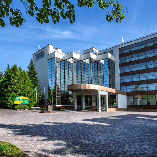 *Отель "Arthurs Spa Hotel by Mercure" / "Артурс СПА отель от Меркюр"